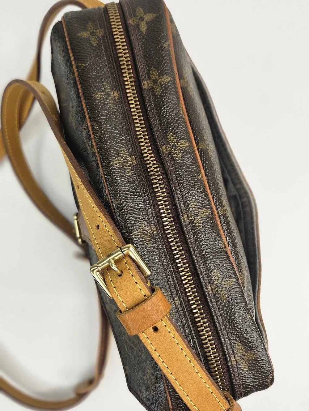 Authentic Louis Vuitton LV Jeune Fille MM Monogram Crossbody Shoulder w/dustbag